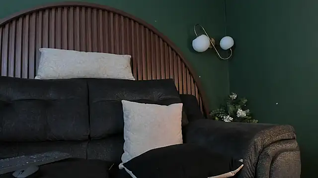 Diamond_twink live