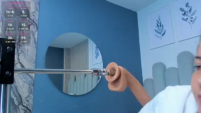 Cami_taniel live