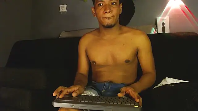 Grandeygruesa1 live