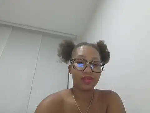 megan-hotxx live
