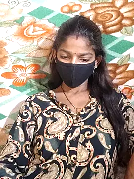 Itz_Aisha__ live