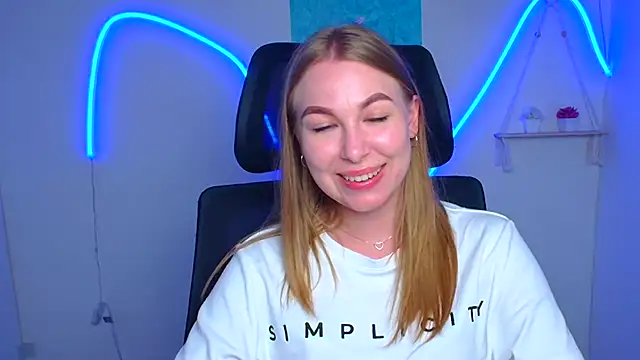 Dana_flowers live