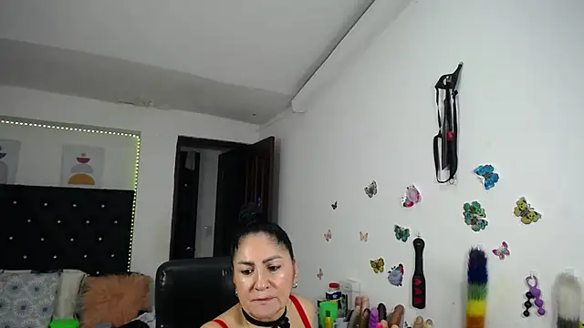 mature_bigboobs10 live