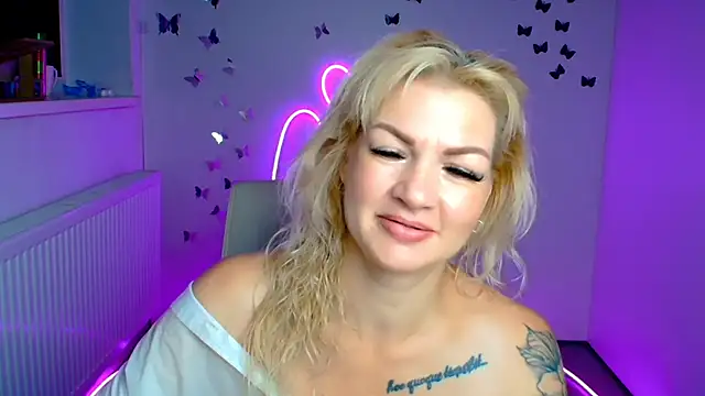 Madonna_Fire live