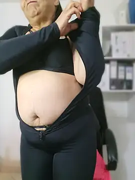 Gina_Myers live