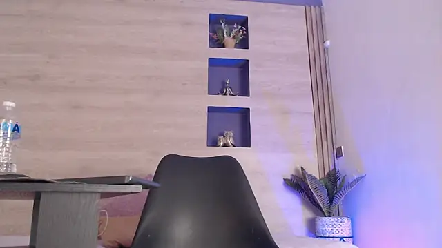 Logan_Steel live