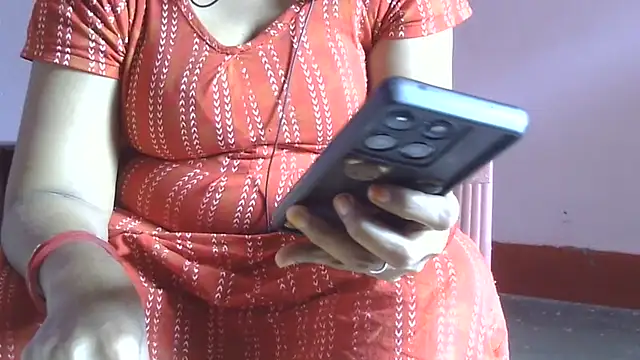 Pooja-suman live