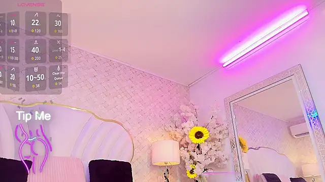 YazminJenner live