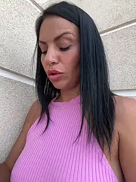 KimKelly13 live