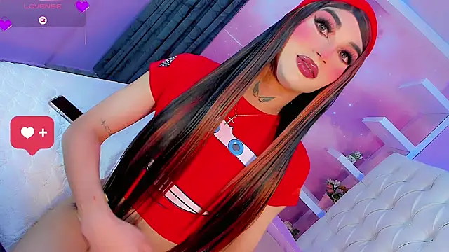 Lexxy_Mattell live