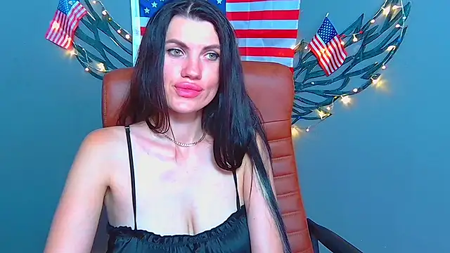 MilaLoona live
