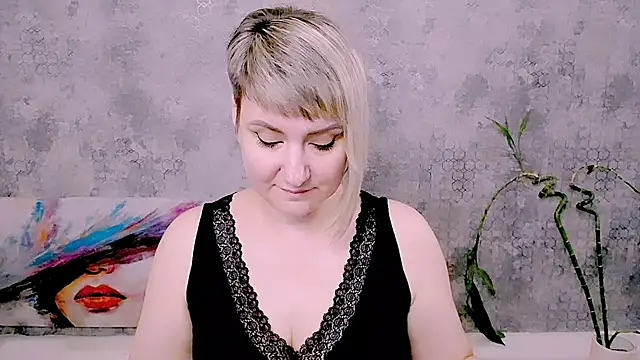 Djullia live