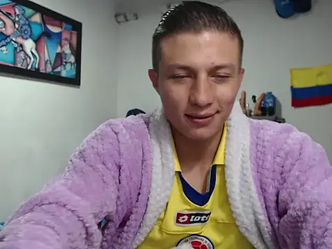 Stiiveen777 live