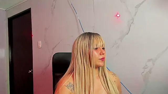 Ivy_Brown_ live
