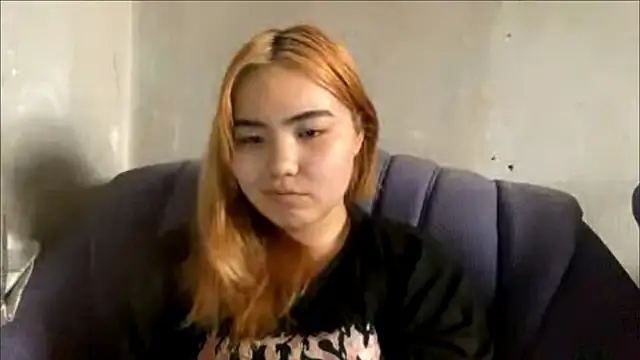 Molly_Teddy live