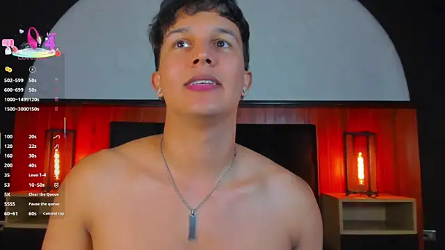Leo_Savage_ live