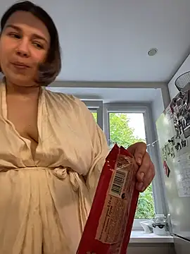 SuzieMurray live