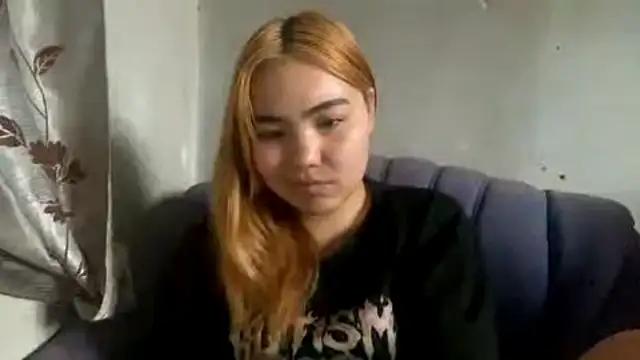 Molly_Teddy live