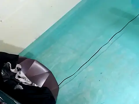 FreakyMariah26 live