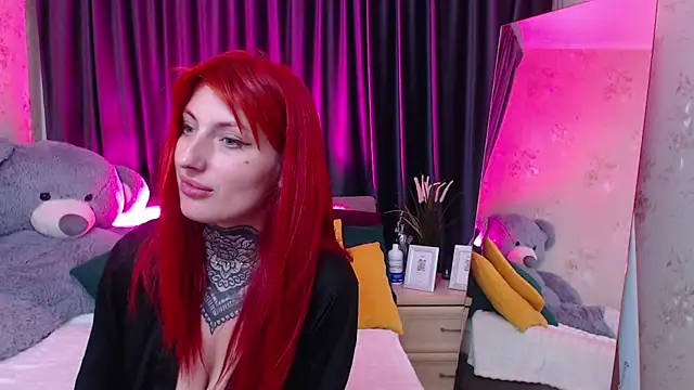 Nina_Blum_ live