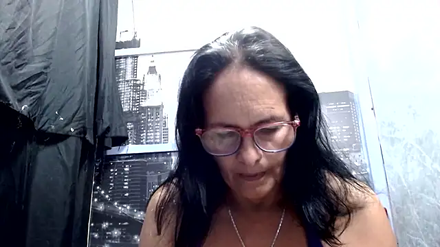 Nastylatinaxxx live