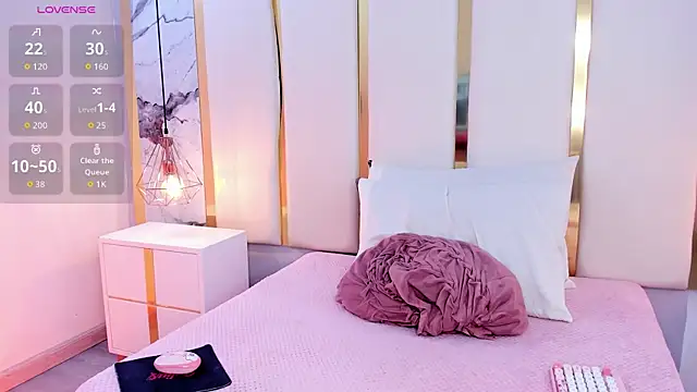 KamilaVegga live