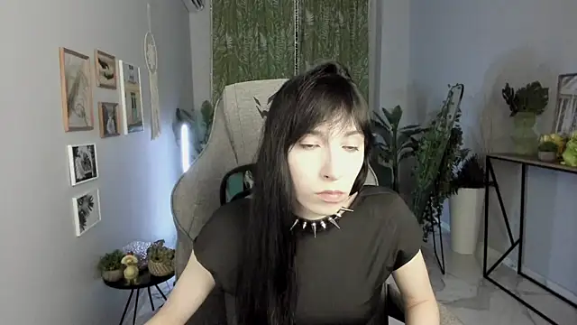 SeraphineSparda live