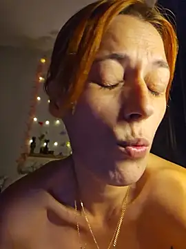 Mila_Rouquine live