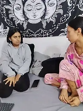 abby_n_emily live