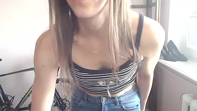 love_megi live