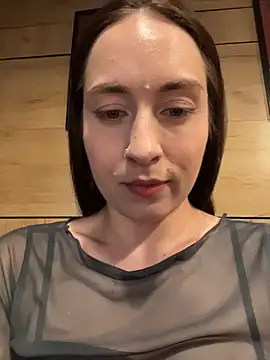 Holly_Play profile