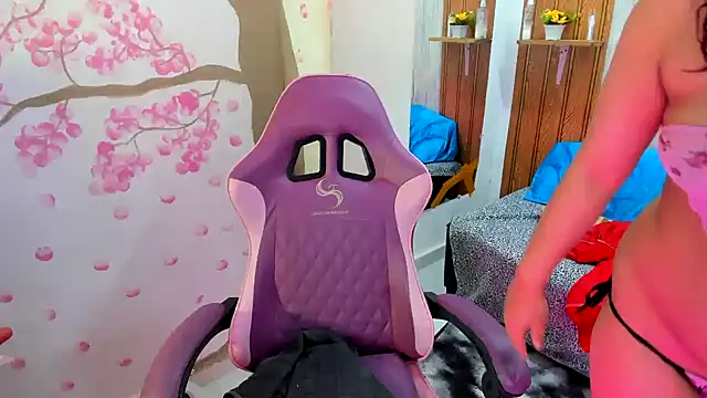 Emily_Coper18 live