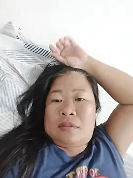 Lovelywoman43 live