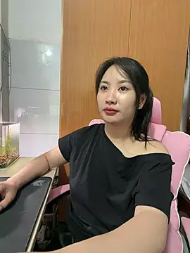 QuynhAnh68 live