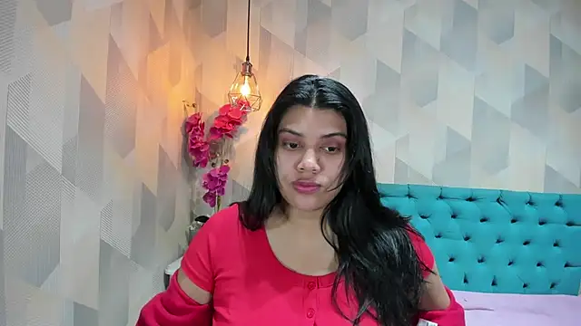 LindaBreeS live