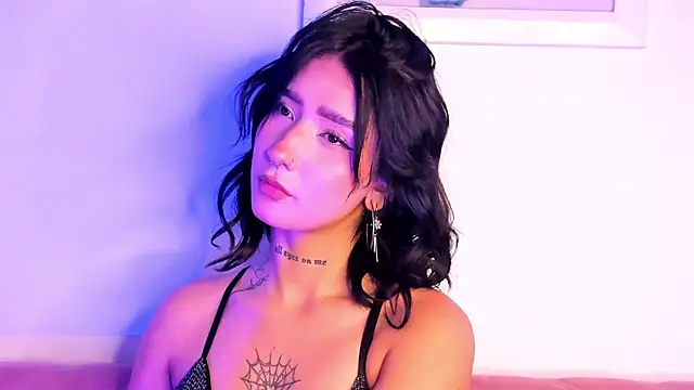 SophieMoneet live