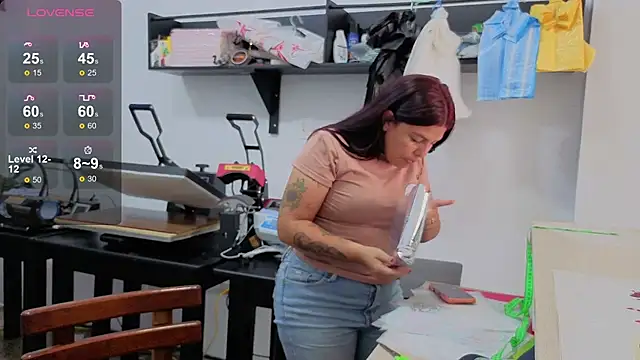 Daniela_mendoza26 live