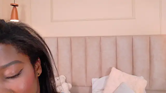 JosselynBrown live
