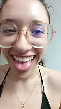 DanaaCollins live