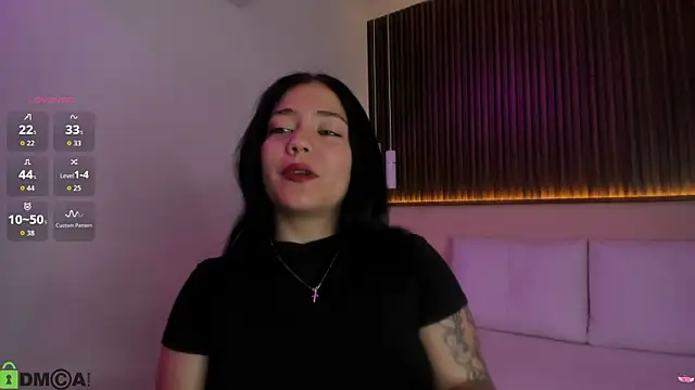 rebecaa_grey live