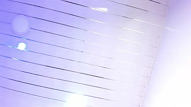 Tiffany_Vixen live