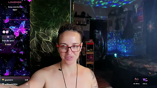 LisaFoxy_y live