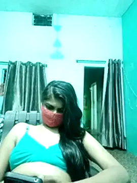 naughty-nishaa live
