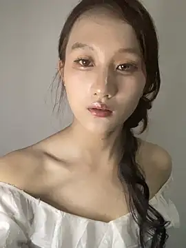 June-Baby live