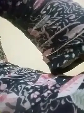 Desi-nisha01 live