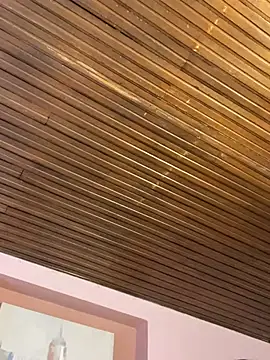 LunaMoore_Pink live