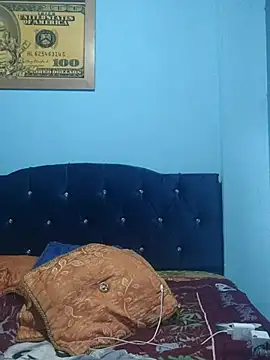 BIGTITS0 live