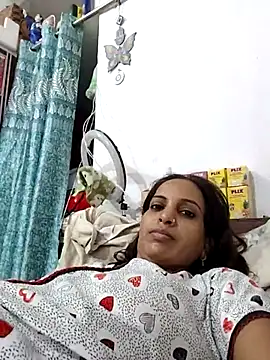 Sexy-Kajal2 live