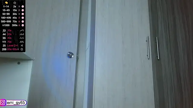 emilyn_grey1 live