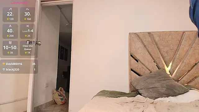 aleskahoffman1 live